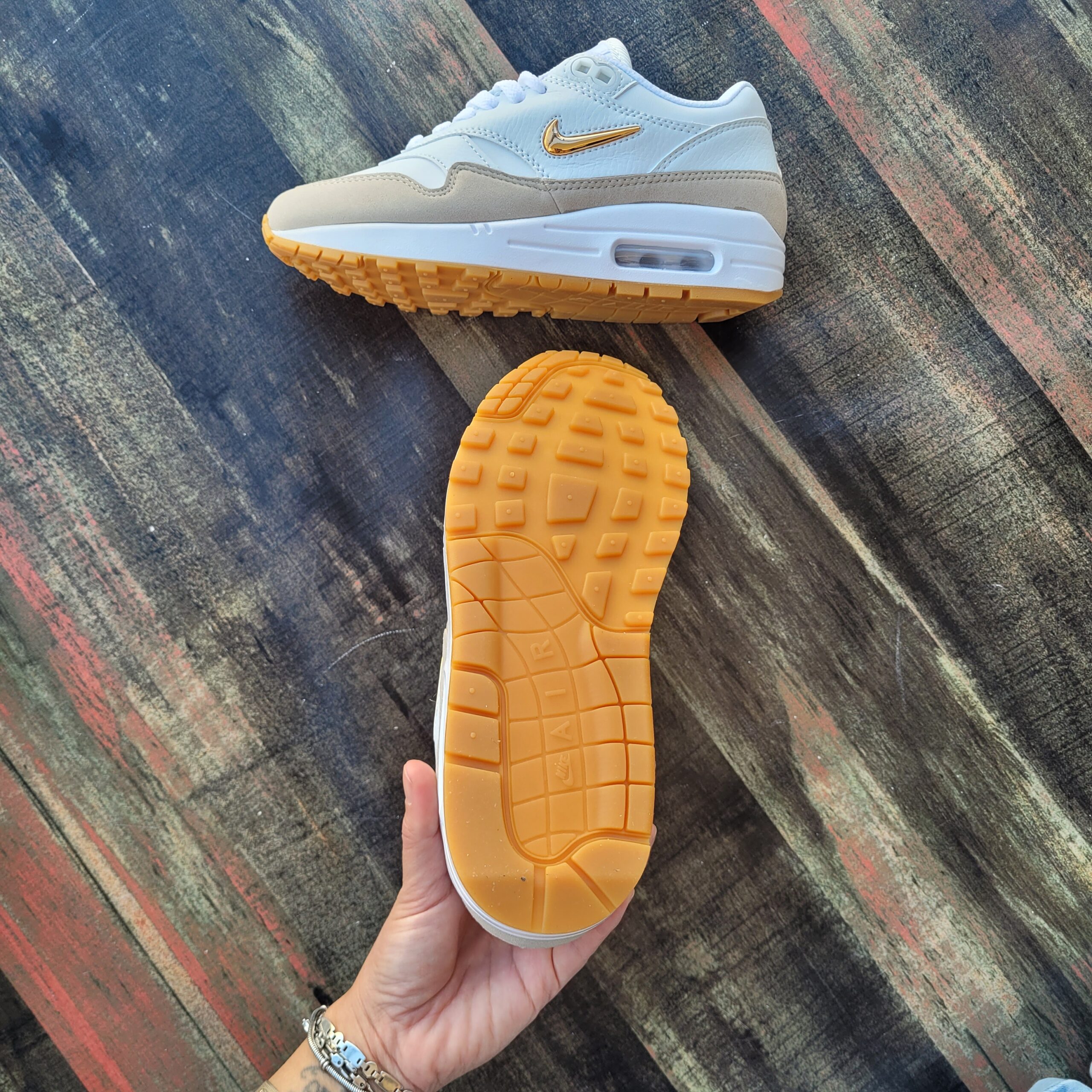 20250411_172554-scaled