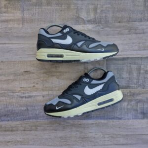 Nike Air Max 1 Patta Negras y Blancas