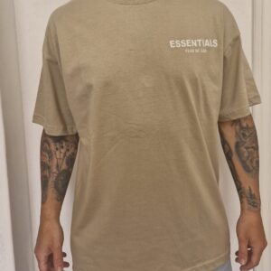 Remera essentials hombre beige