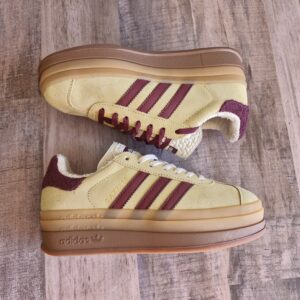 Adidas Gazelle Bold amarillas con detalles en bordo