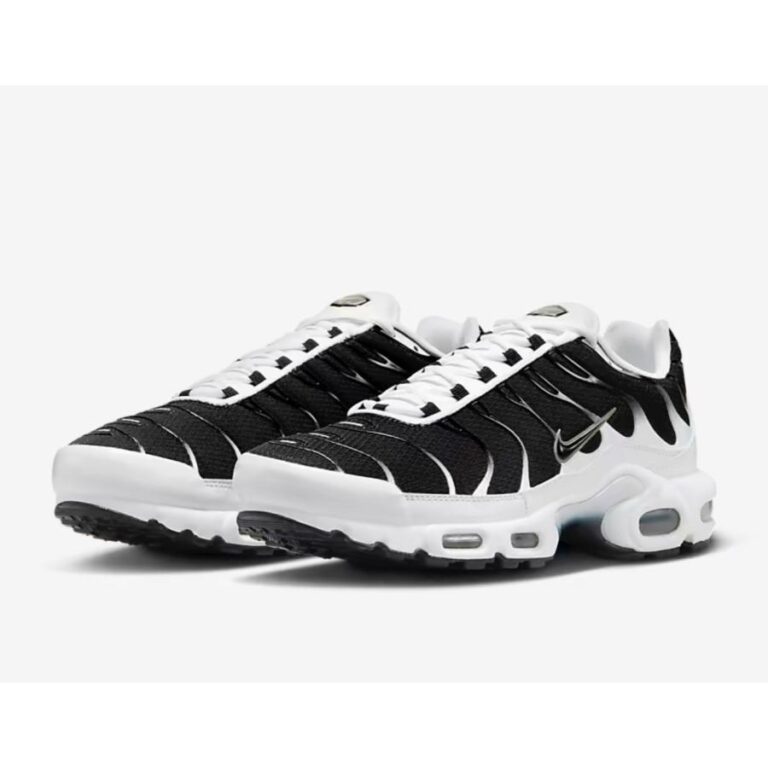 Nike Air Max Plus Negra , Blanca y Beige