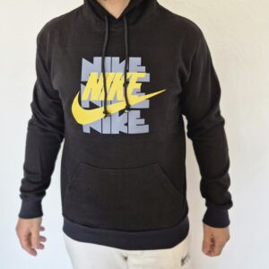 Buzo Nike Nombre y pipa