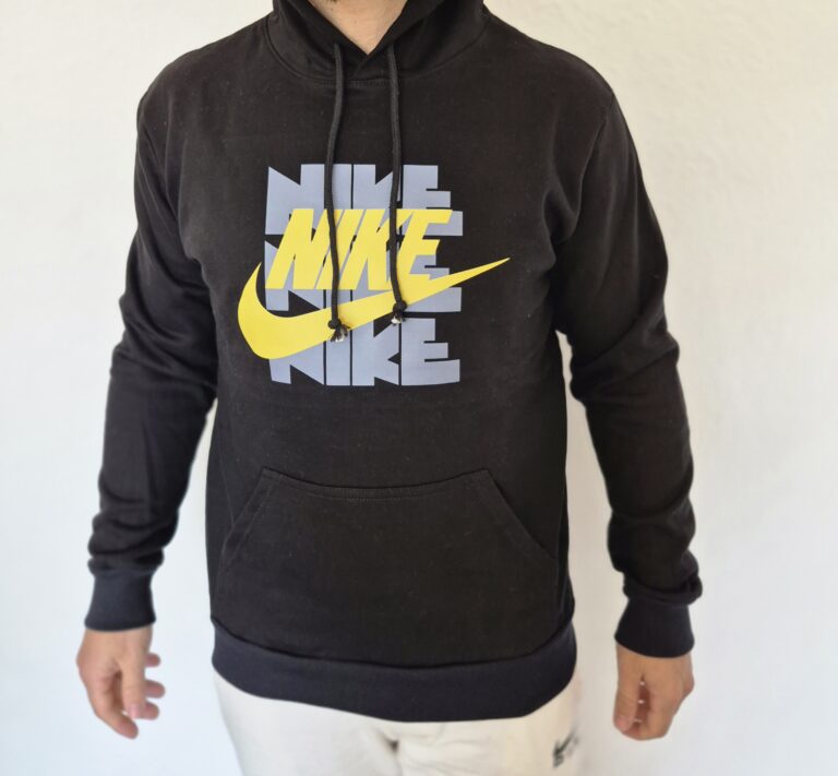 Buzo Nike Nombre y pipa