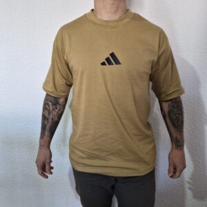 Remera Adidas Oversize