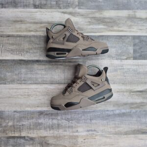 Nike Air Jordan Retro 4 A Ma Maniere Marron