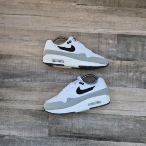 Nike Air Max 1 Platinum
