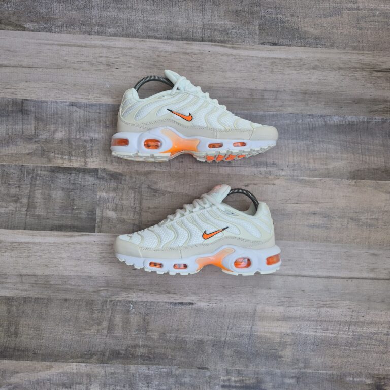 Nike Air Max Plus Phantom
