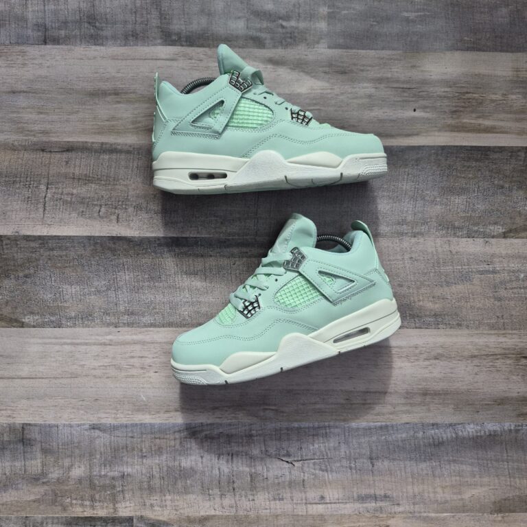 Nike Air Jordan Retro 4 Seafoam Sail