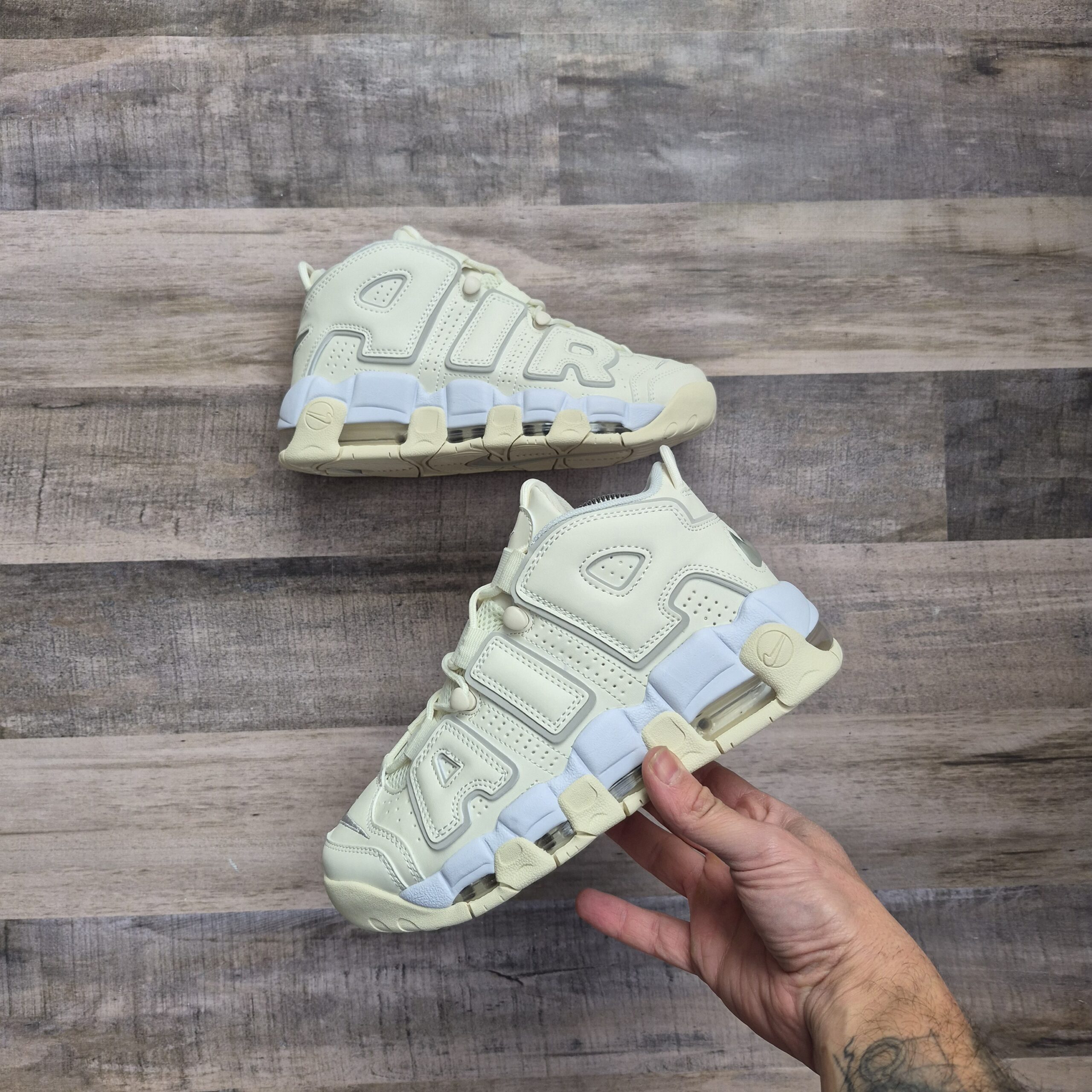 Nike Air Uptempo Beige - Imagen 2