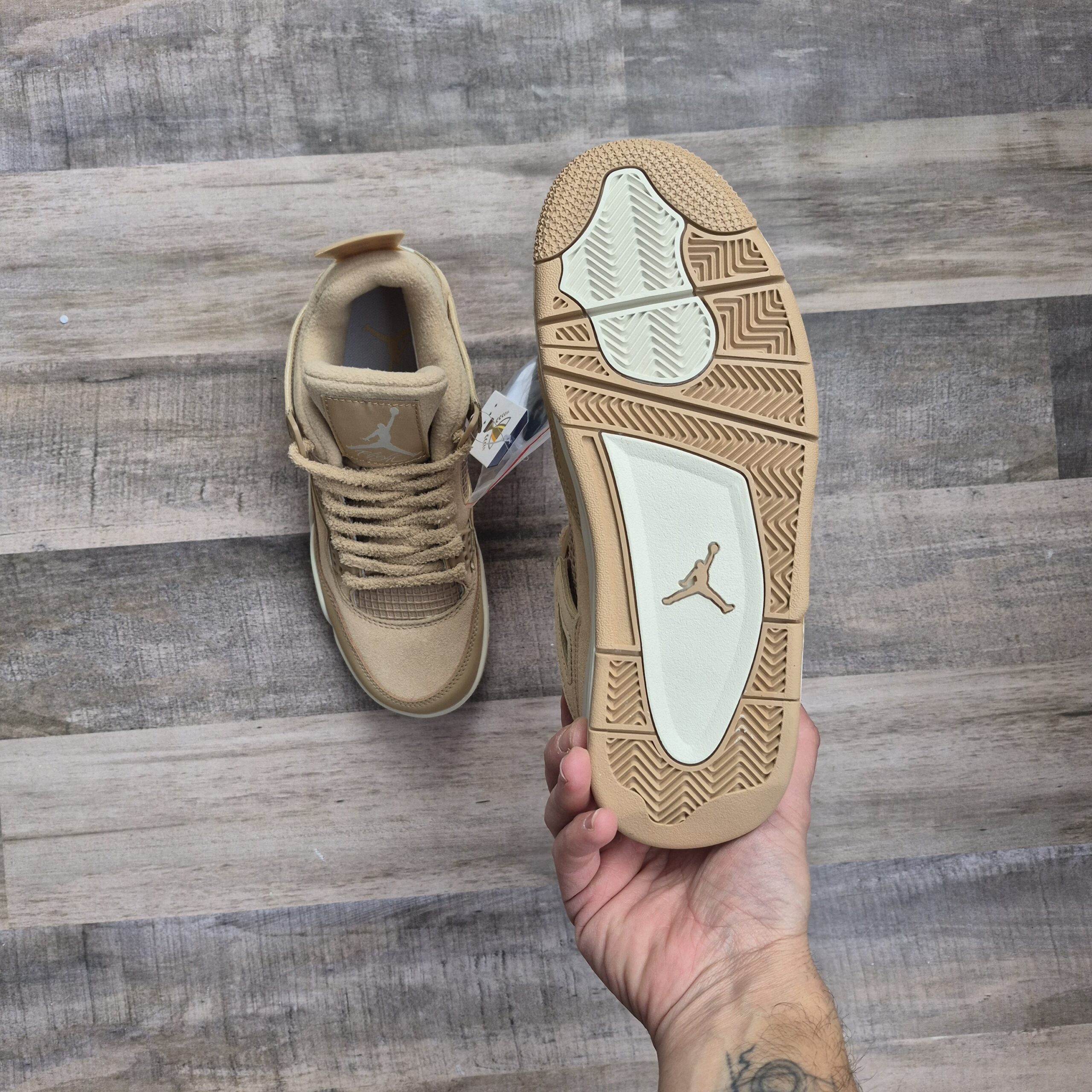 Nike Air Jordan Retro 4 Marrones - Imagen 4