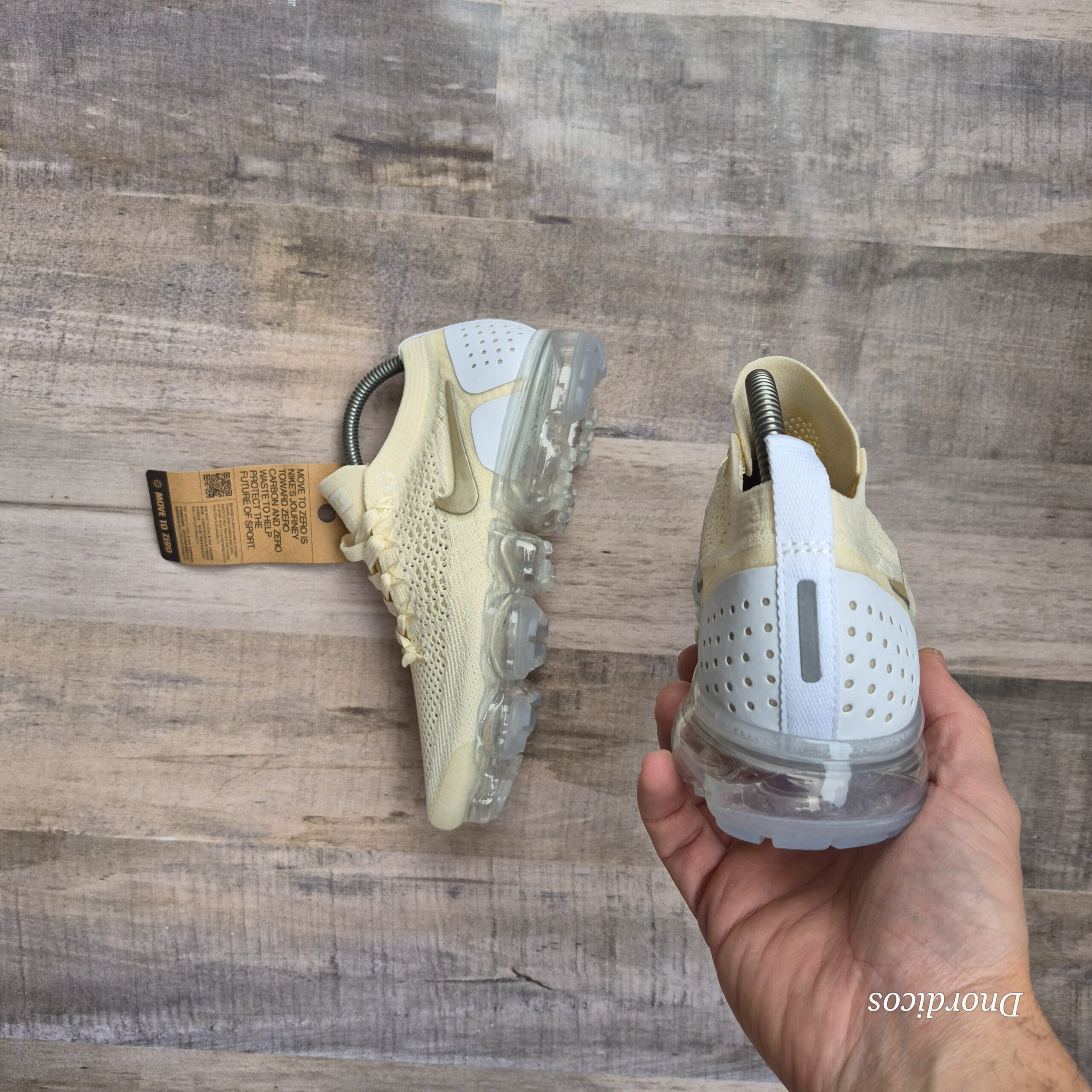 Nike Air  Vapormax Flyknit 2.0 Light Crema - Imagen 4
